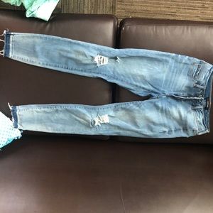 Ankle cropped jeans